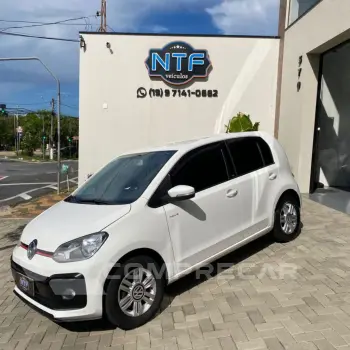 Volkswagen up! move 1.0 TSI Total Flex 12V 5p 4 portas