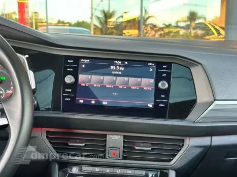 JETTA 1.4 250 TSI TOTAL FLEX COMFORTLINE TIPTRONIC