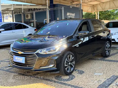 CHEVROLET ONIX 1.0 Turbo Premier 4 portas