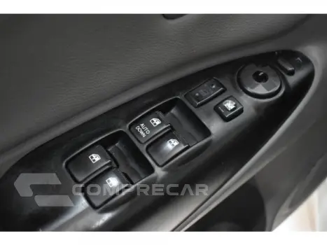 TUCSON - 2.0 MPFI GLS 16V 143CV 2WD 4P AUTOMÁTICO