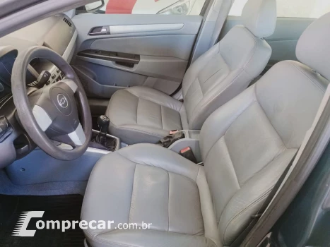 Vectra Sedan 2.0 4P ELEGANCE