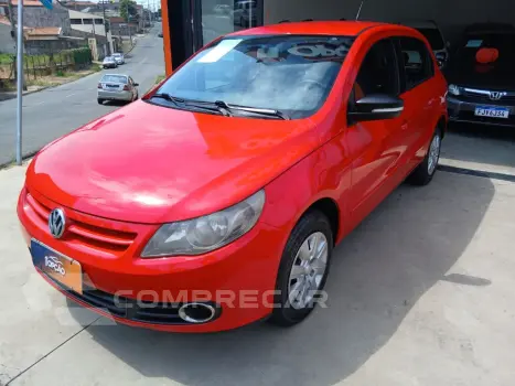 Volkswagen Gol (novo) 1.0 Mi Total Flex 8V 4p 4 portas