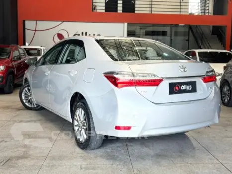 COROLLA - 1.8 GLI UPPER 16V 4P AUTOMÁTICO