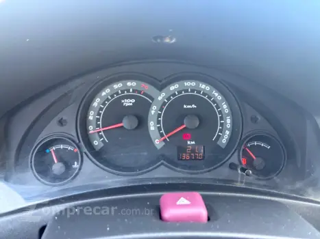 CELTA 1.0 MPFI Life 8V