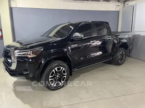 HILUX 2.8 D-4D TURBO DIESEL CD SRX PLUS 4X4 AUTOMÁTICO