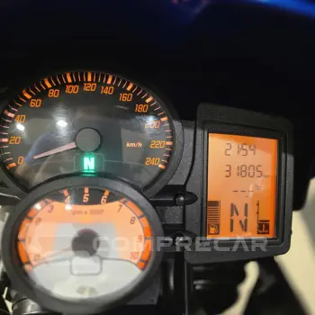 F 800 R