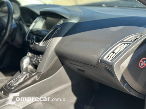 FOCUS 2.0 Titanium Hatch 16V