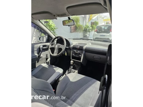CLASSIC 1.0 MPFI LS 8V FLEX 4P MANUAL