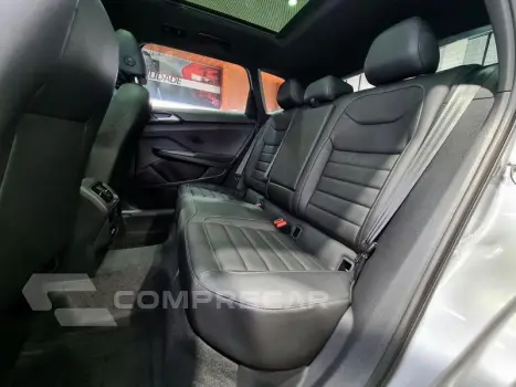 TAOS 1.4 250 TSI HIGHLINE
