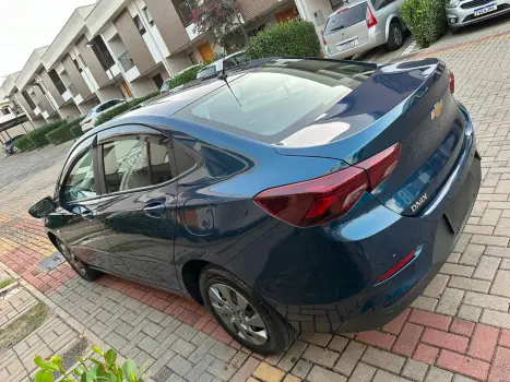 ONIX 1.0 Turbo Plus LT