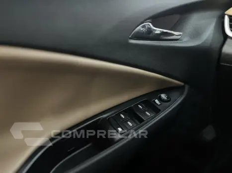 ONIX 1.0 TURBO FLEX PREMIER AUTOMÁTICO