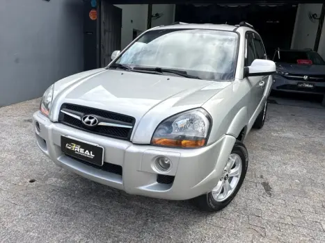 Hyundai TUCSON 2.0 MPFI GLS 16V 143cv 2WD 4 portas