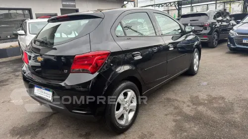 Onix Hatch 1.4 4P FLEX LT