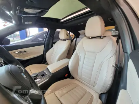 320iA 2.0 TB M Sport A.Flex/M.Sport 4p