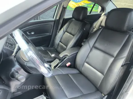 FLUENCE 2.0 Dynamique 16V