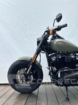 HARLEY-DAVIDSON SOFTAIL FAT BOB 114