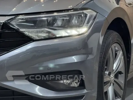 JETTA 1.4 250 TSI TOTAL FLEX R-LINE TIPTRONIC