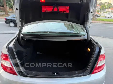 C 180 1.8 Cgi Classic 16V Turbo Gasolina 4P Automático