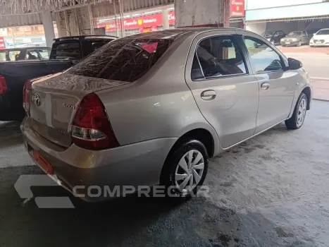Etios SD XS 1.5 AT
