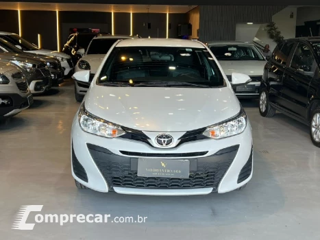 YARIS 1.5 16V FLEX SEDAN XL LIVE MULTIDRIVE