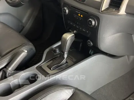 Ranger 3.2 20V CABINE DUPLA 4X4 LIMITED TURBO DIESEL AUTOMÁT