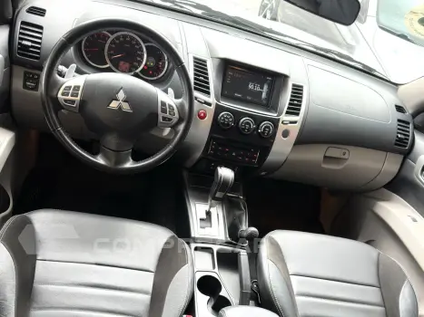 PAJERO 3.2 HPE 4X4 7 LUGARES 16V TURBO INTERCOOLER DIESEL 4P