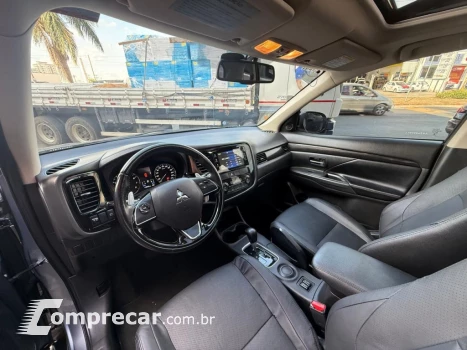 OUTLANDER 2.0 16V GASOLINA 4P AUTOMÁTICO