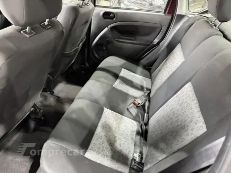 Fiesta 1.6 Mpi Sedan 8V Flex 4P Manual