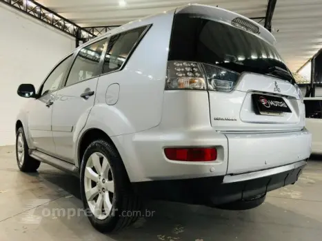 OUTLANDER - 2.4 4X4 16V 4P AUTOMÁTICO