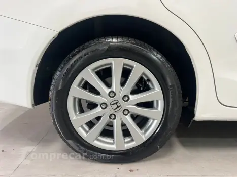 Civic 1.8 16V 4P FLEX LXS AUTOMÁTICO