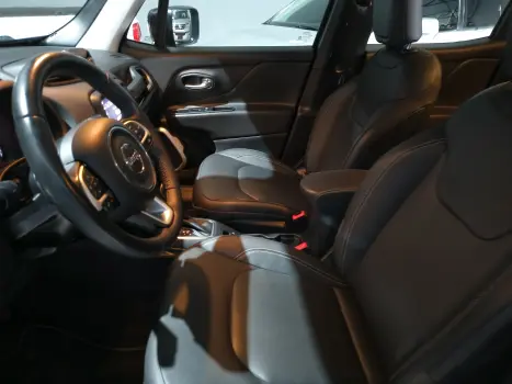 RENEGADE 1.8 16V Longitude