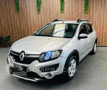 Renault SANDERO 1.6 Stepway 8V 4 portas