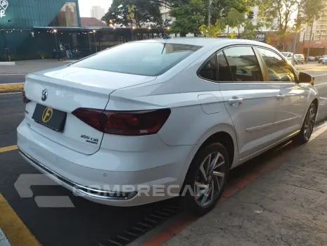 Virtus 1.0 4P 200 TSI FLEX HIGHLINE AUTOMÁTICO