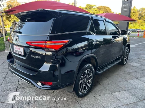 HILUX SW4 2.8 D-4D TURBO DIESEL DIAMOND 7L 4X4 AU