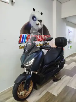 Yamaha XMAX 250