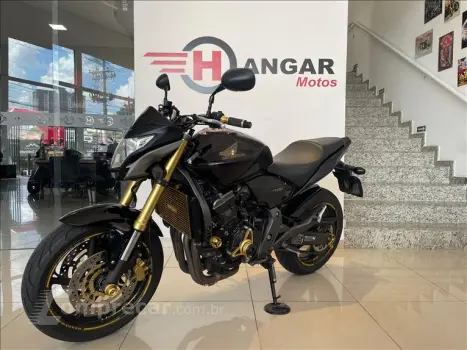 CB 600F HORNET