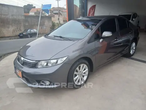 Honda Civic Sedan LXR 2.0 Flexone 16V Aut. 4p 4 portas