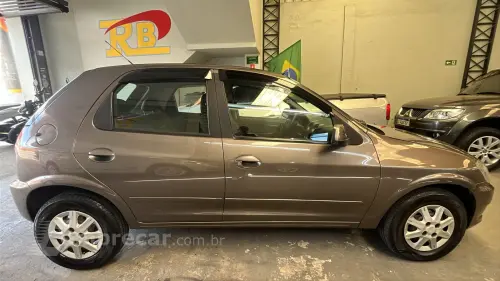 CELTA 1.0 MPFI LT 8V