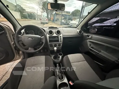 FIESTA 1.6 MPI Class Sedan 8V