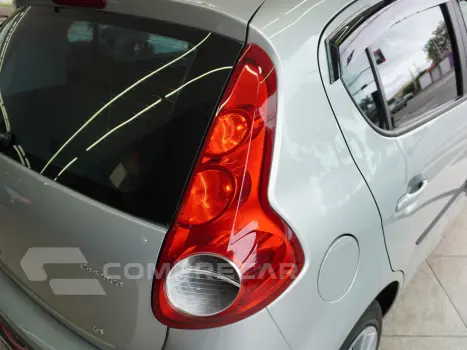 PALIO 1.6 MPI ESSENCE 16V FLEX 4P AUTOMÁTICO