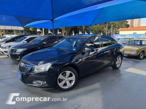 CHEVROLET CRUZE SEDAN - 1.8 LT 16V 4P AUTOMÁTICO 4 portas