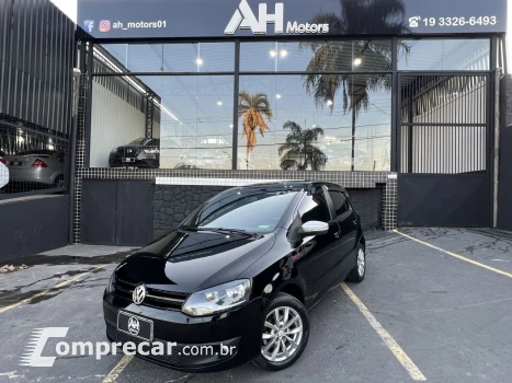 Volkswagen Fox Rock in Rio 1.6 Mi Total Flex 8V 5p 4 portas