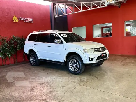 PAJERO 3.5 HPE 4X4 7 LUGARES V6 24V FLEX 4P AUTOMÁTICO
