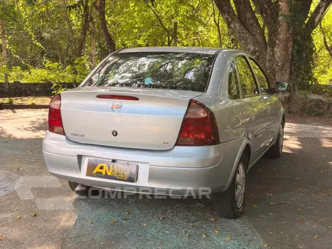 CORSA 1.4 MPFI Premium Sedan 8V