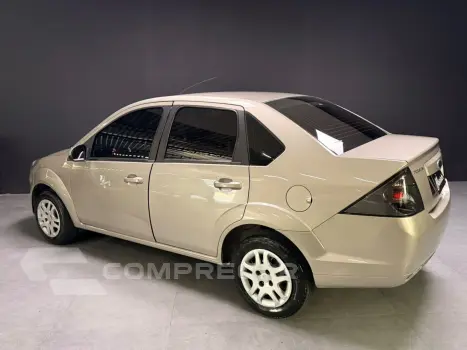 FIESTA 1.6 ROCAM SEDAN 8V FLEX 4P MANUAL