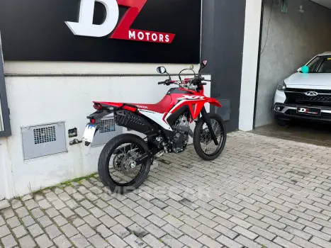 XR TORNADO 300L