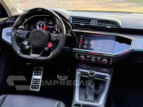 Q3 2.0 40 TFSI GASOLINA PERFORMANCE BLACK QUATTRO TIPTRONIC