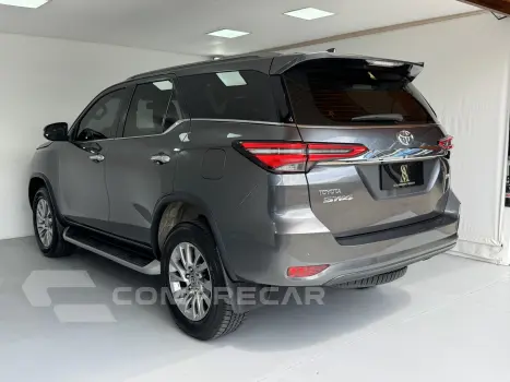 HILUX SW4 2.8 D-4d Turbo SRX 7L 4X4