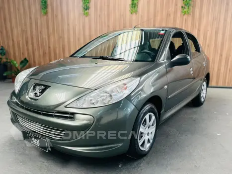 PEUGEOT 207 1.4 XR 8V 4 portas