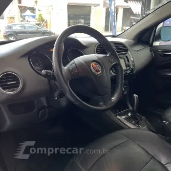 Bravo ESSENCE Dualogic 1.8 Flex 16V 5p